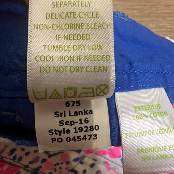 Lilly Pulitzer Callahan Shorts "Indigo Sunken Treasure" - Picture 9 of 12